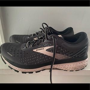 Brooks ghost 13 sneakers